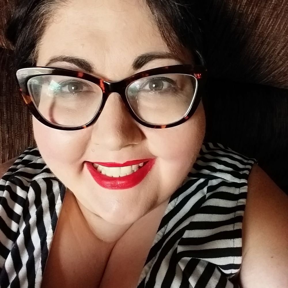 Meet your Posher, Ivy